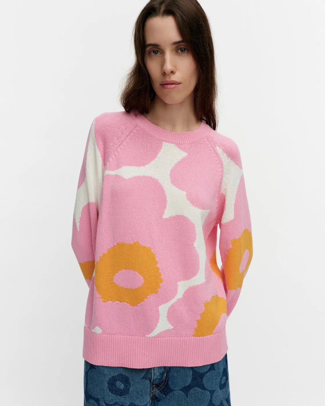 Loitsu Unikko Knitted Pullover. Light Pink, Orange