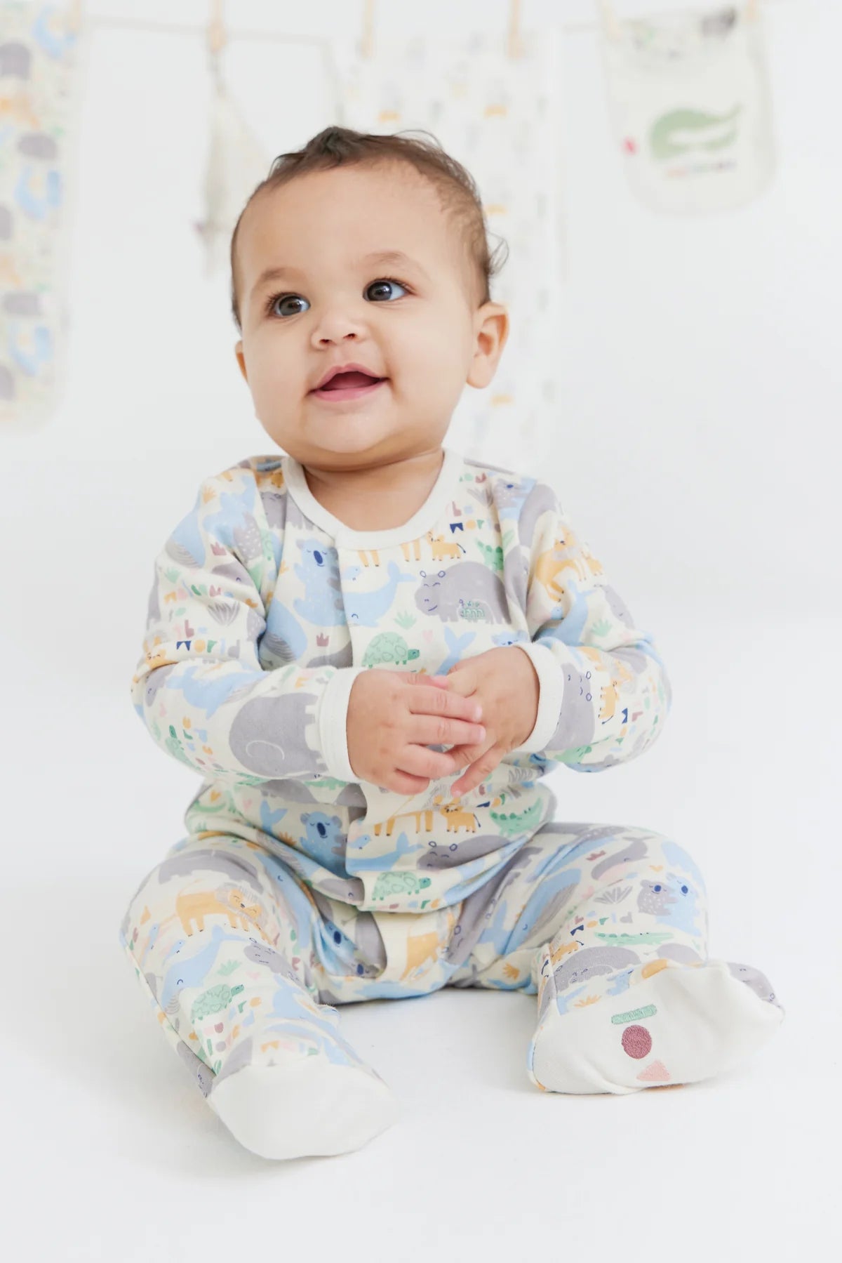 Little Lovin Organic Cotton Magnetic Me Footie