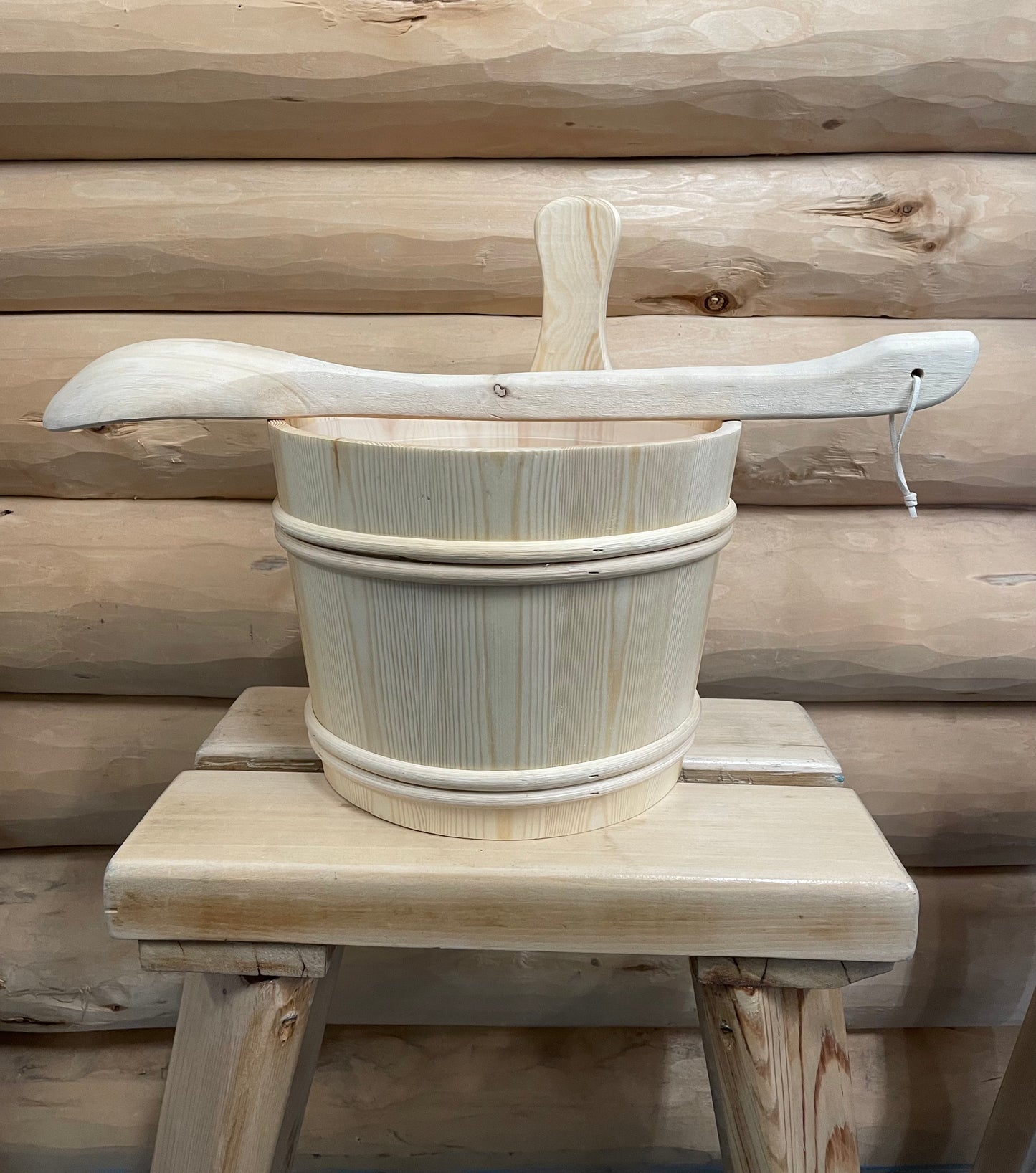 Saunia 7L Pine Sauna Bucket