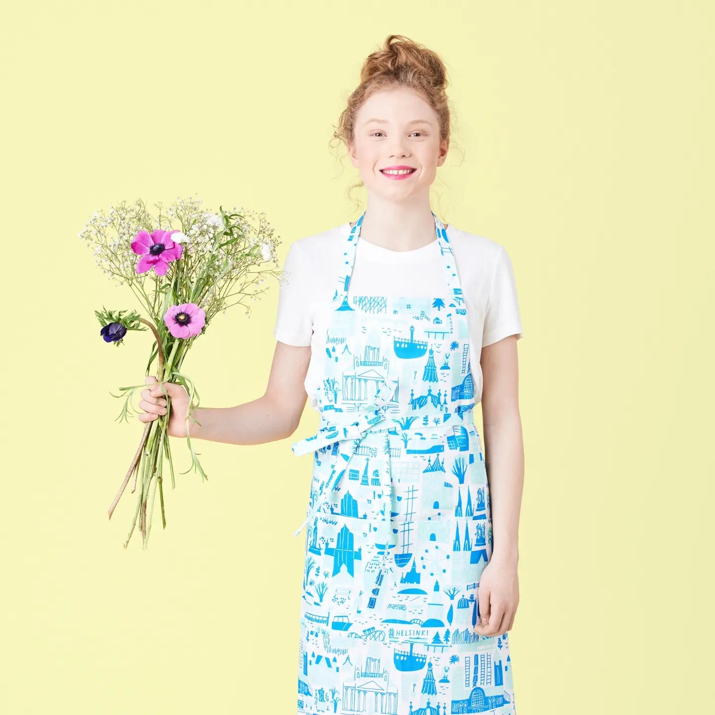 Helsinki Blue Linen Apron - Kauniste