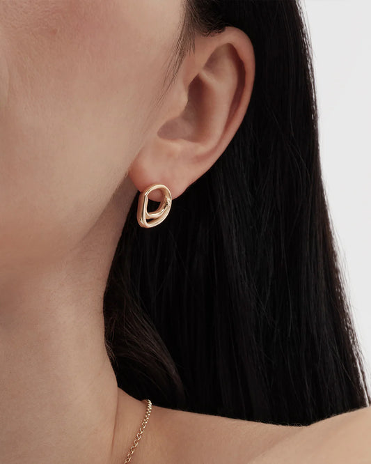 Männyt Earrings Bronze