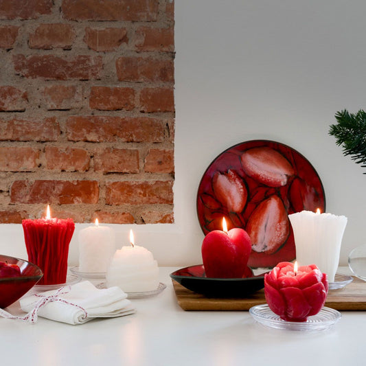 Kaisla Candle Red