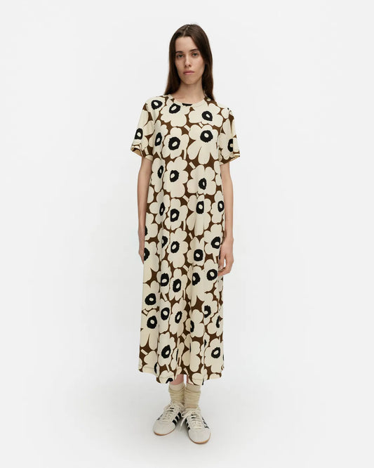 Pisteinen Unikko Dress. Beige, Brown