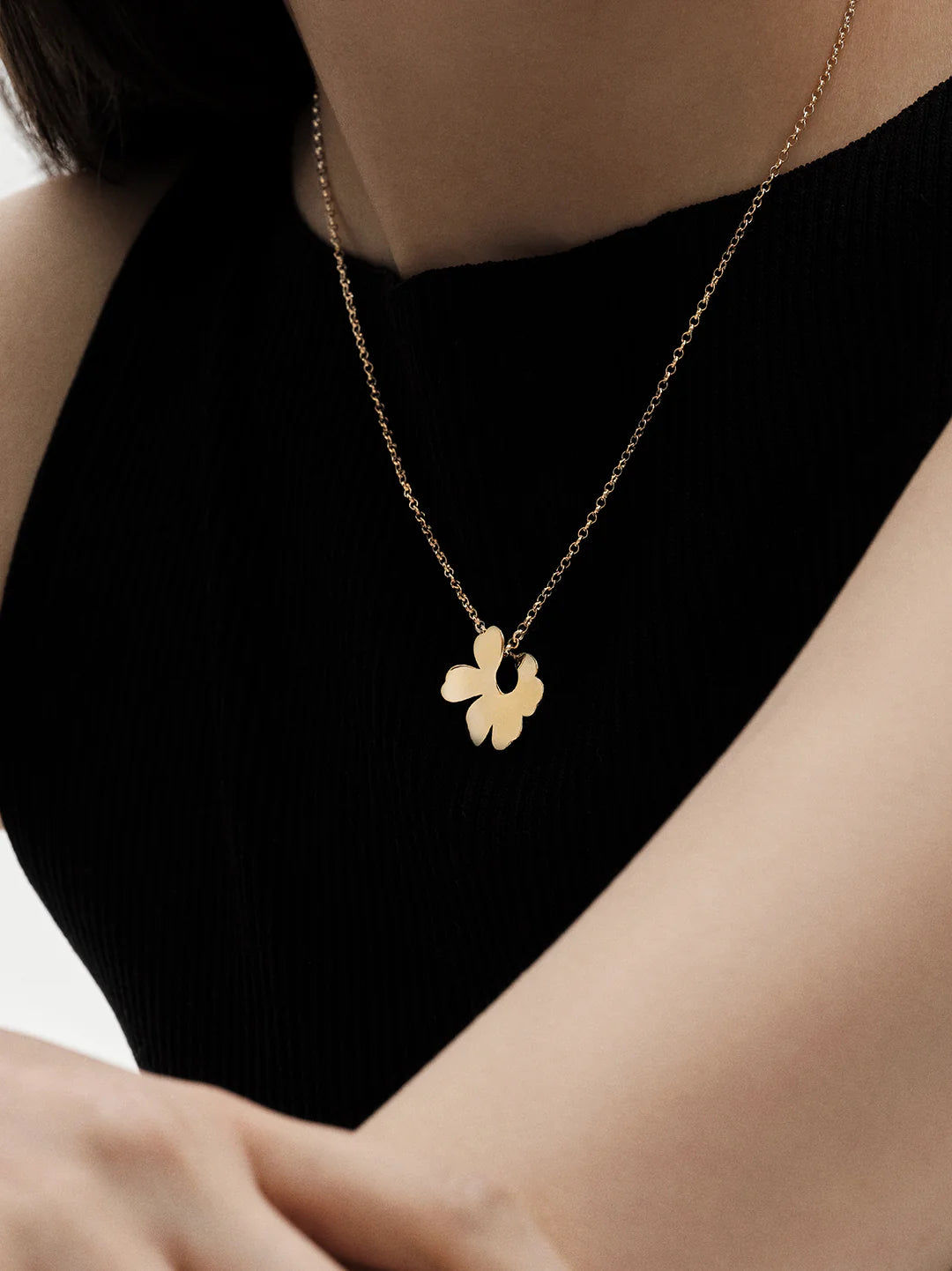 Kalevala x Marimekko Unikko Bronze Pendant Miniature