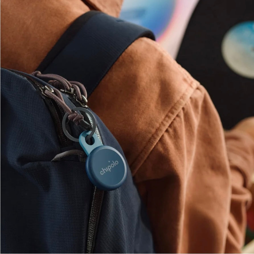 Chipolo Loop tracking tag