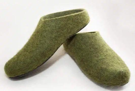 Felt Slipper Clog Style - Mossy Green