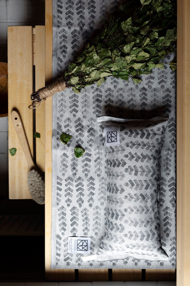 Ruusu x Hvitträsk Sauna Bench Linen