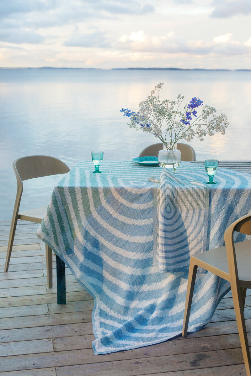 METSÄLAMPI Linen Tablecoth/blanket -