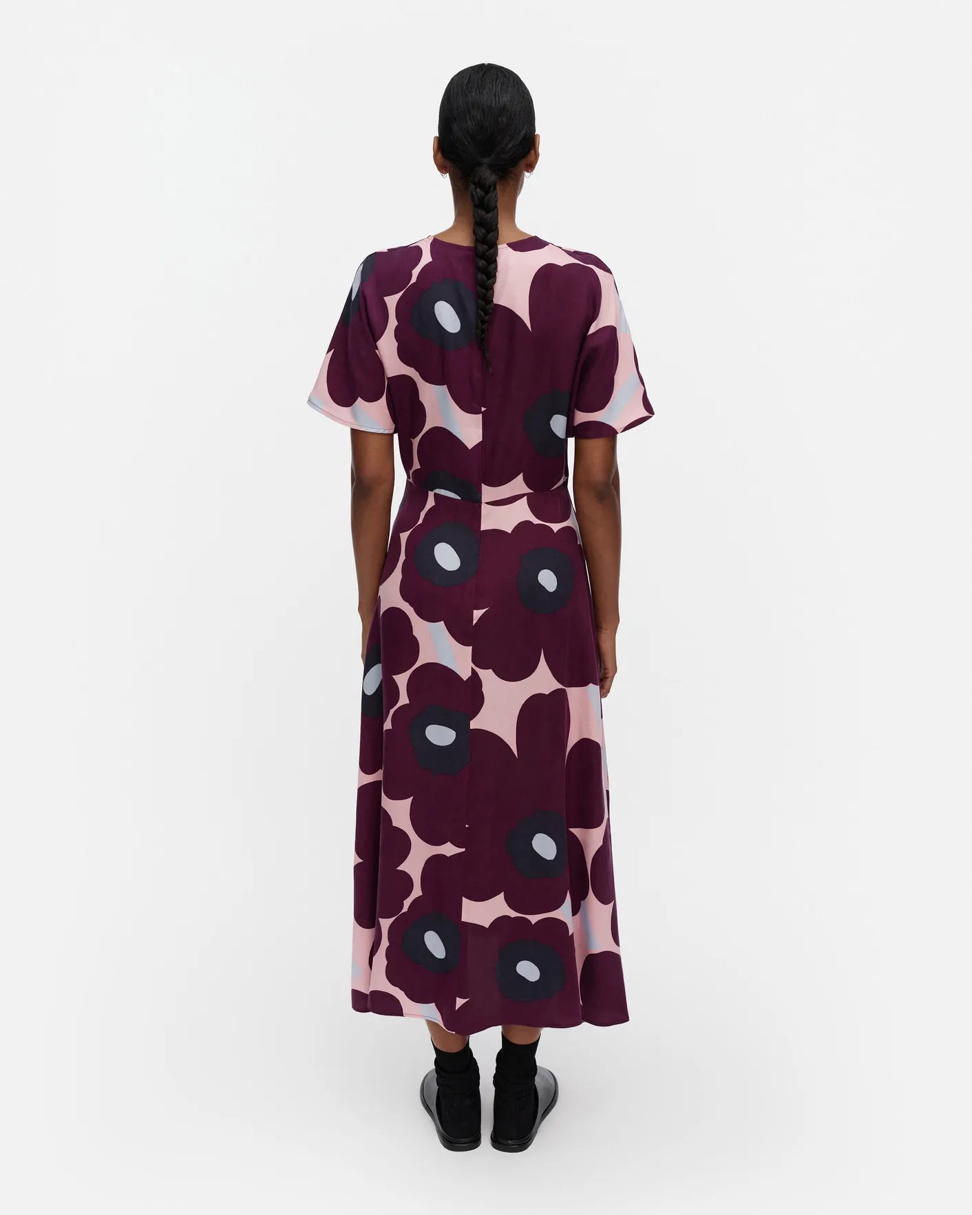 Heleä Unikko Dress
