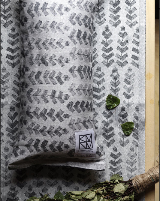 Ruusu X Hvitträsk Sauna Pillow