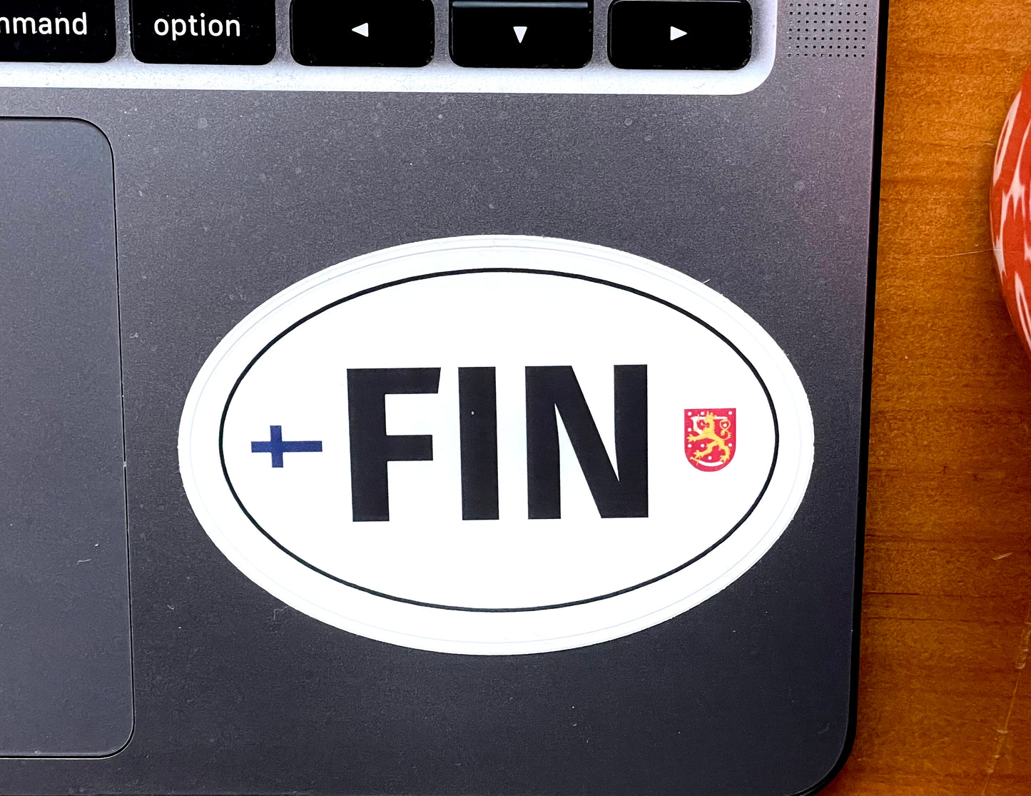 FIN Sticker – Flag & Coat of Arms