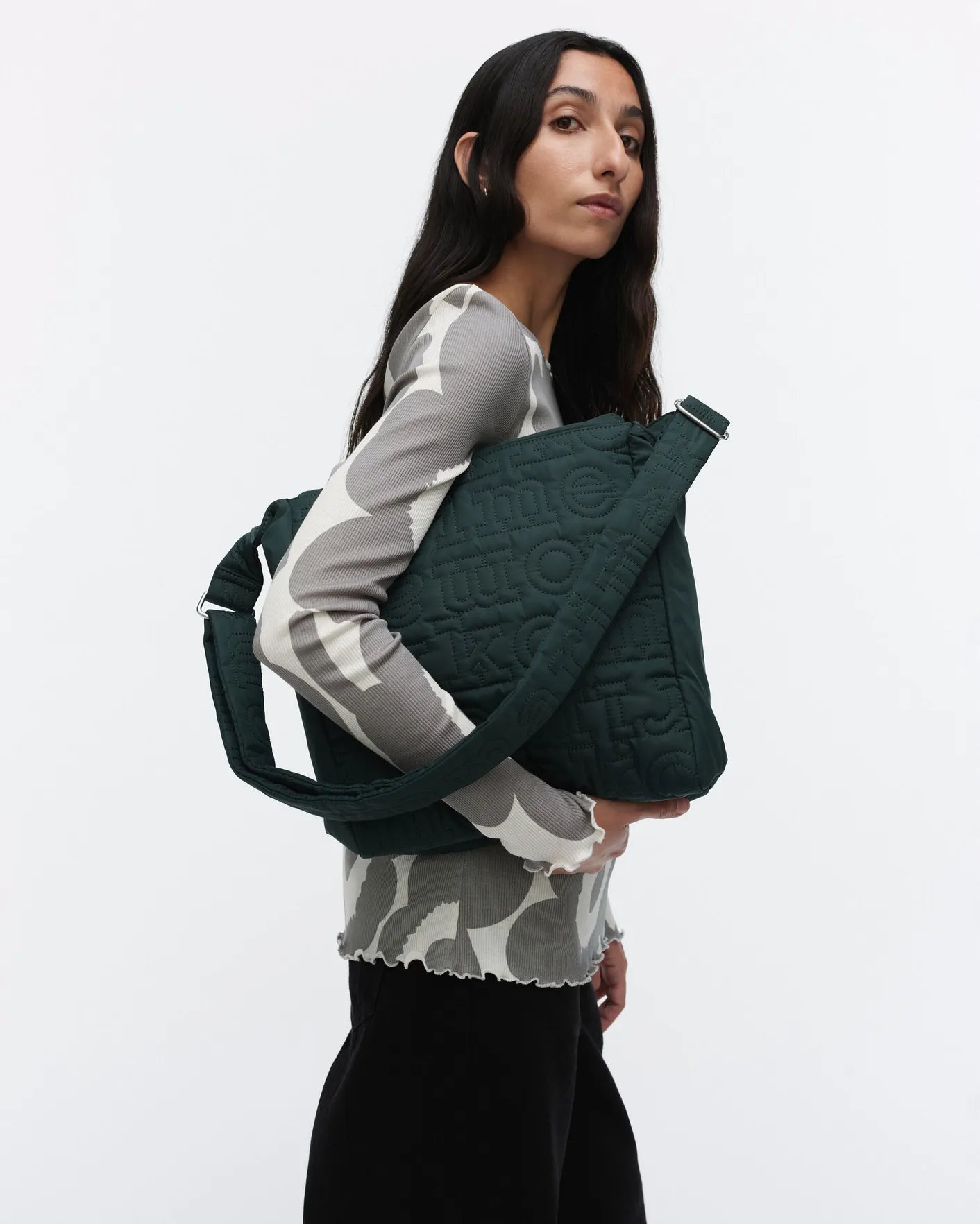 Joy Crossbody M Logo