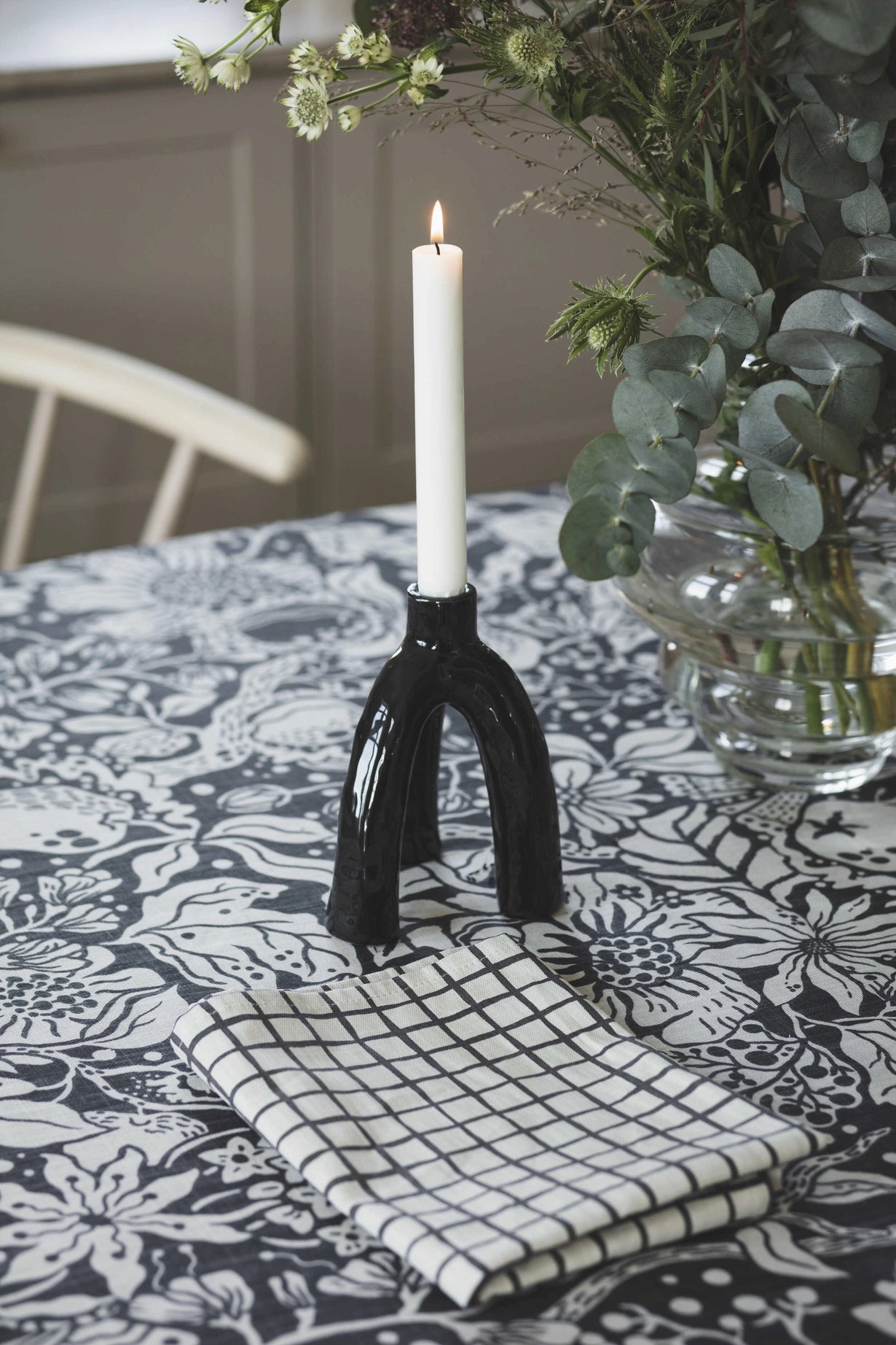 Äppelpäppel Tablerunner 42x140 cm - Asphalt