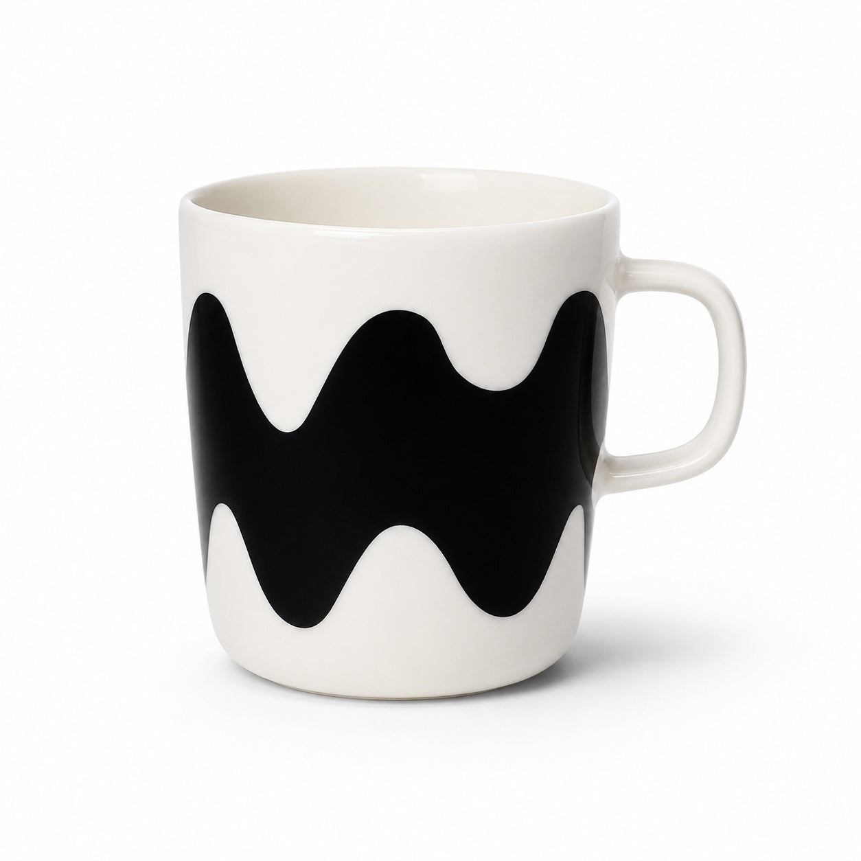 Marimekko Lokki Mug 4 dl – White & Black