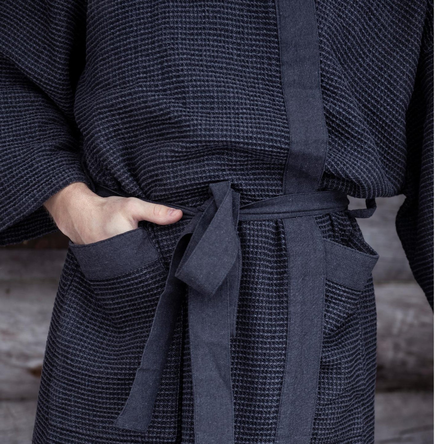 Kenno Bathrobe - Black/Grey